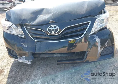 2011 Toyota Camry Le z USA, uszkodzony, nr VIN 4T4BF3EK6BR136178